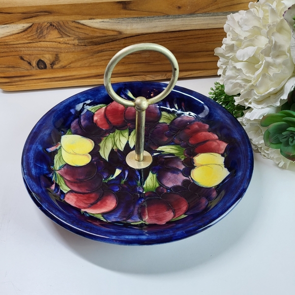 Antique Moorcroft Pottery, Made In England, Serving Dish "Wisteria" - Picture 10 of 10